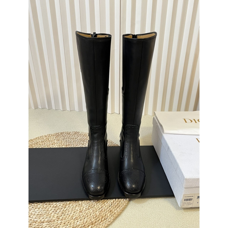 ch**an D*or boots